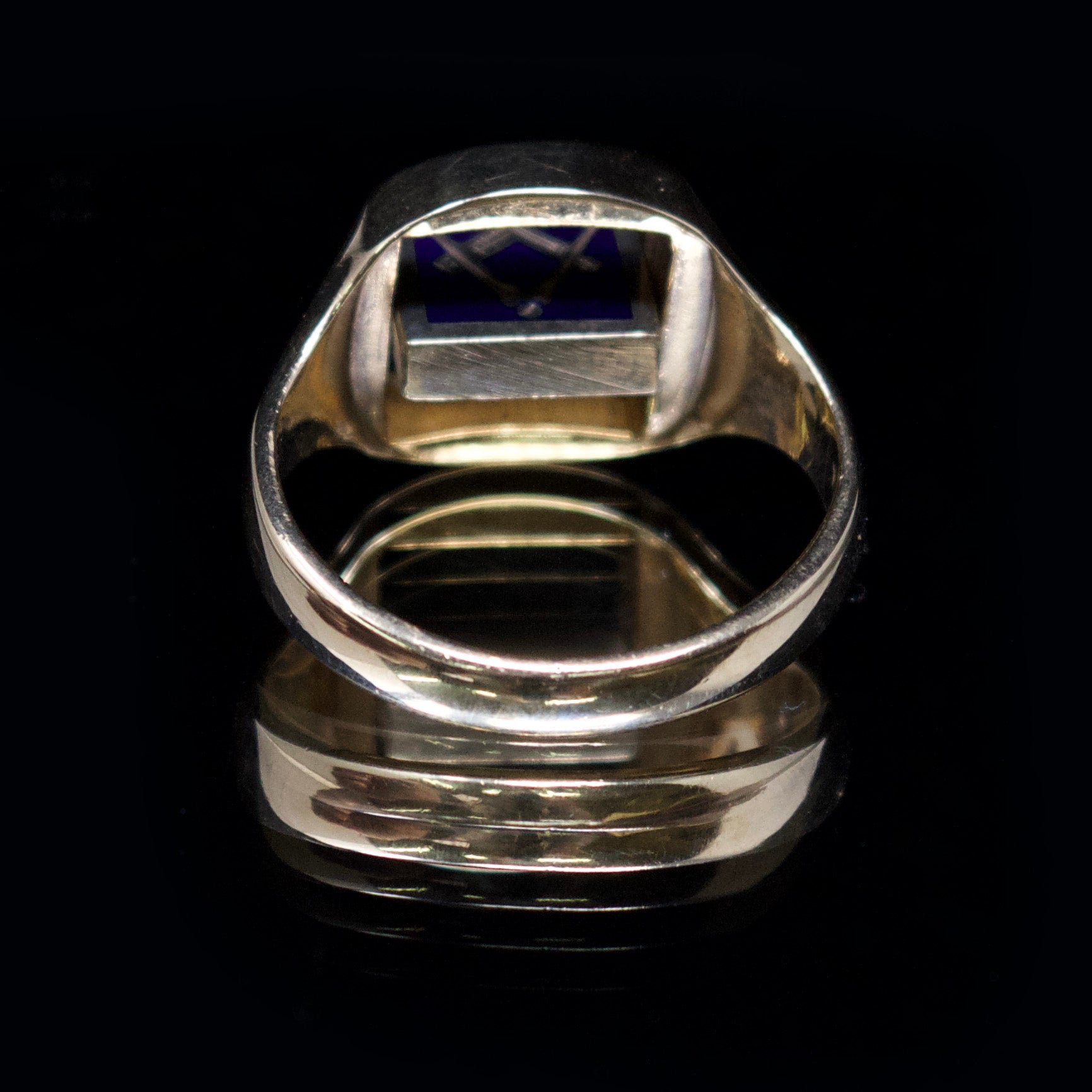 Nouveau Jewellers Blue Freemason Swivel Signet Ring