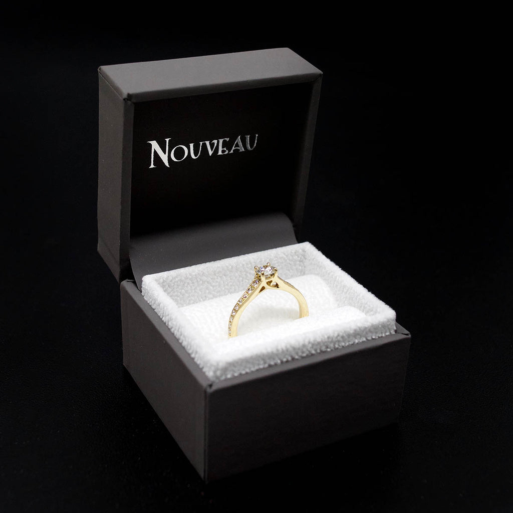 18ct Yellow Gold Vintage Solitaire Diamond Cluster Engagement Ring in a case, sold at Nouveau Jewellers in Manchester