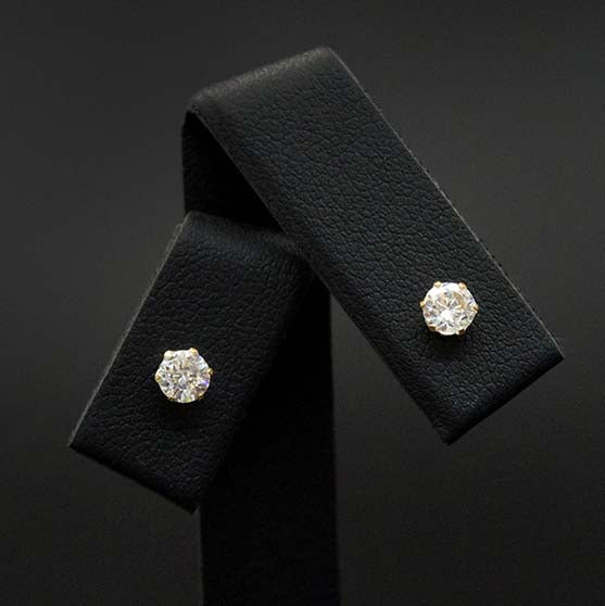 9ct Yellow Classic Cubic Zirconia Stud Earrings Close Up, sold at Nouveau Jewellers in Manchester