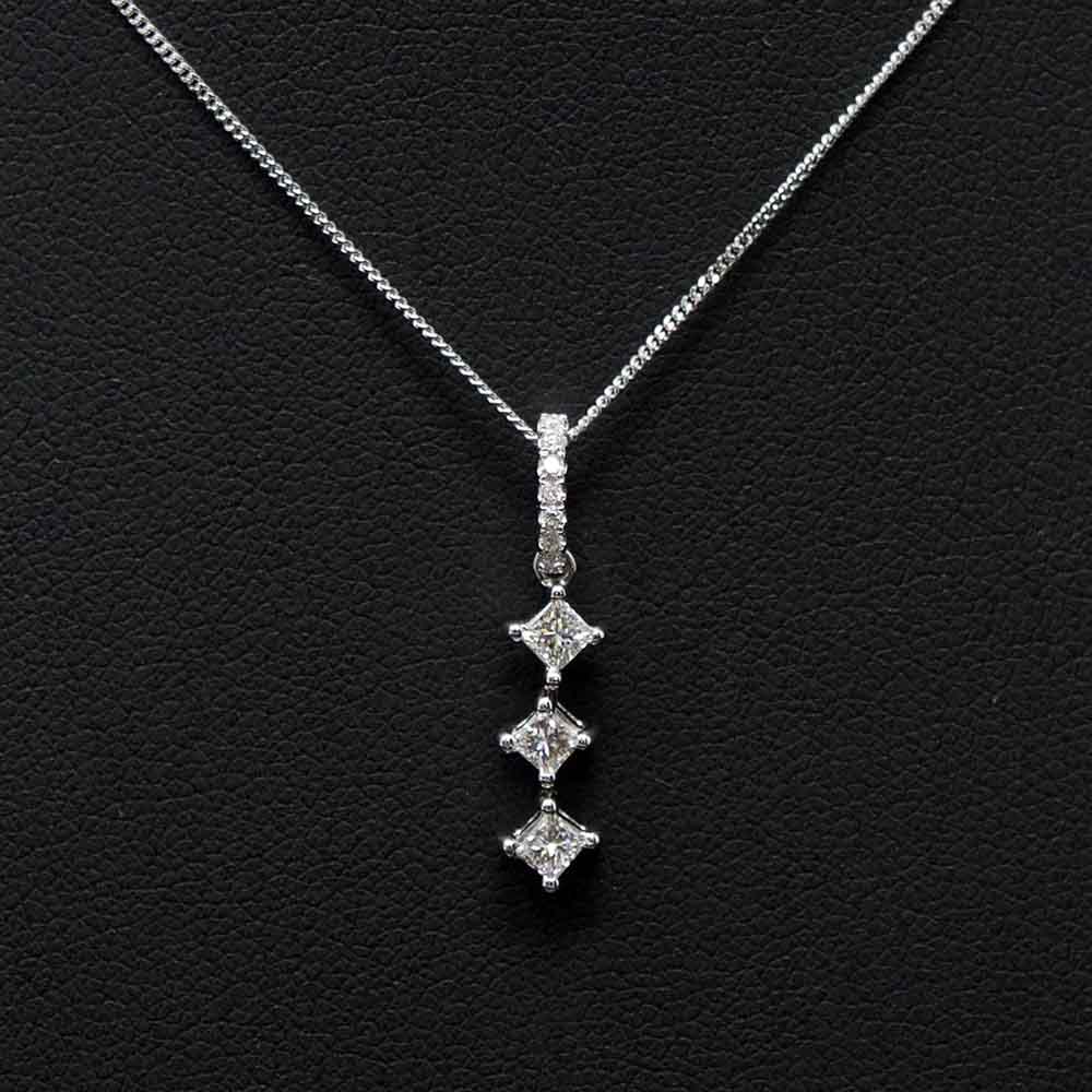 Nouveau Jewellers, Manchester Jewellers, Princess Cut Diamond Necklace, 18ct White Gold