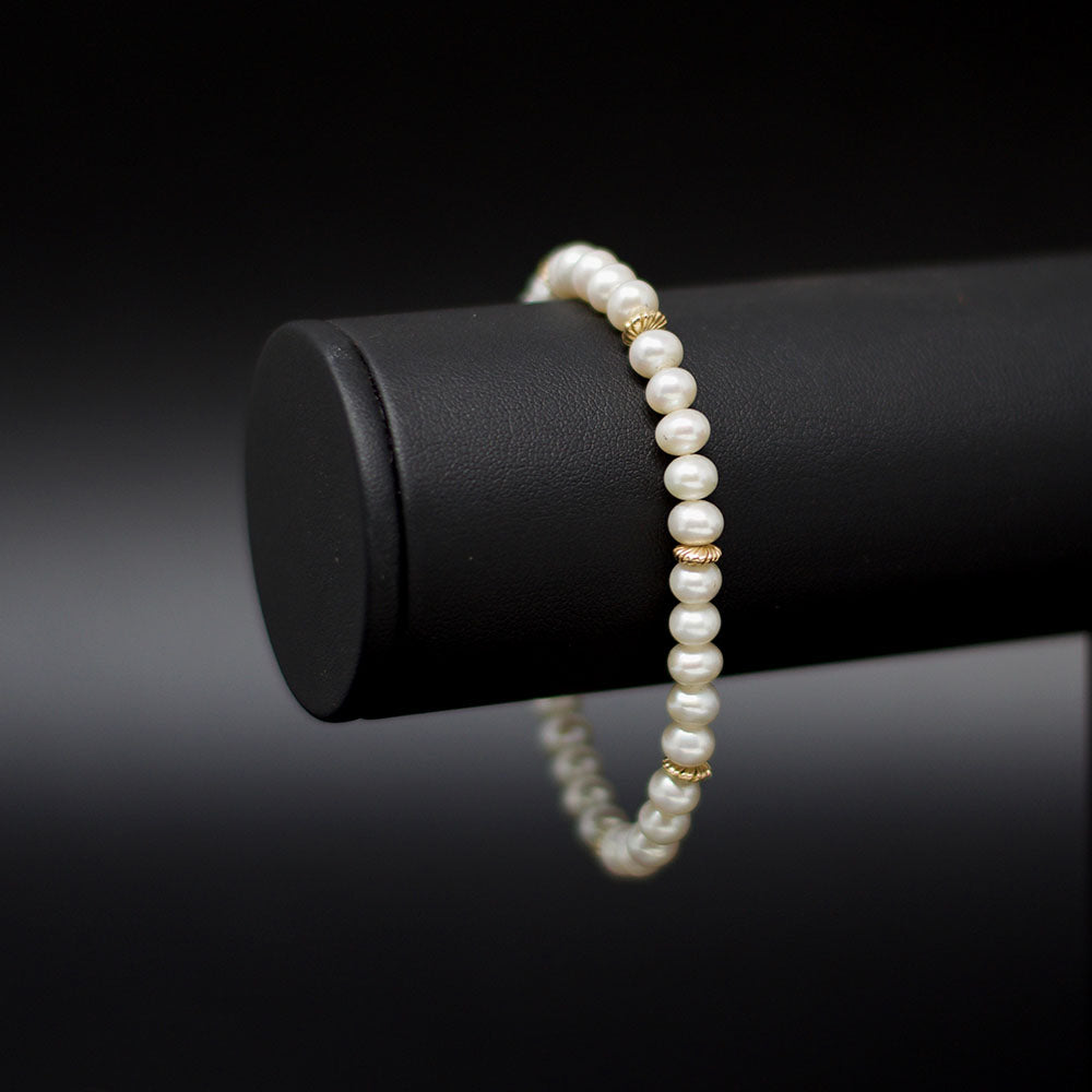 Nouveau Jewellers, Cultured Freshwater Pearl Gold Bracelet, Manchester Jewellers