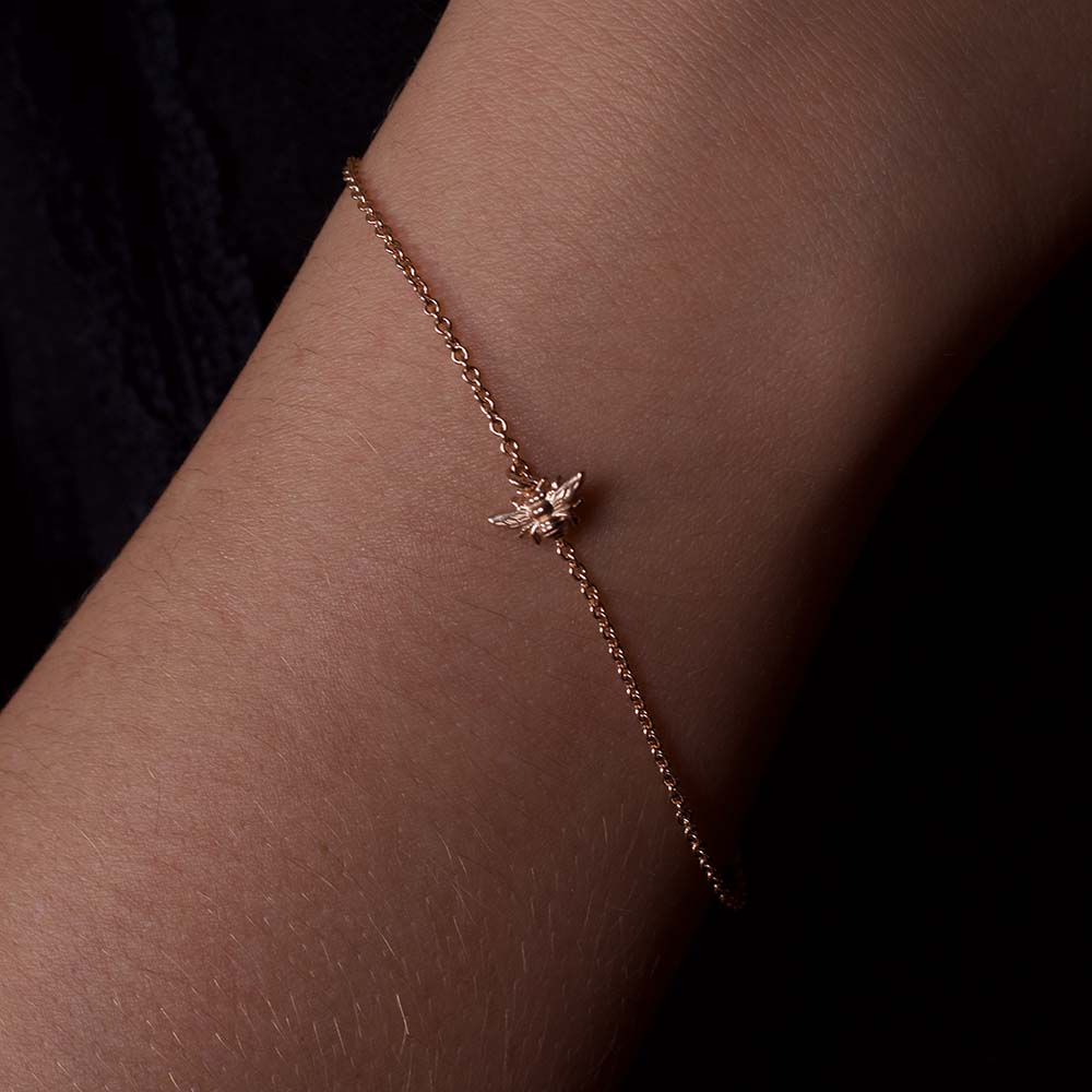 Rose gold manchester bee bracelet, beehive collection, nouveau jewellers, manchester jewellers