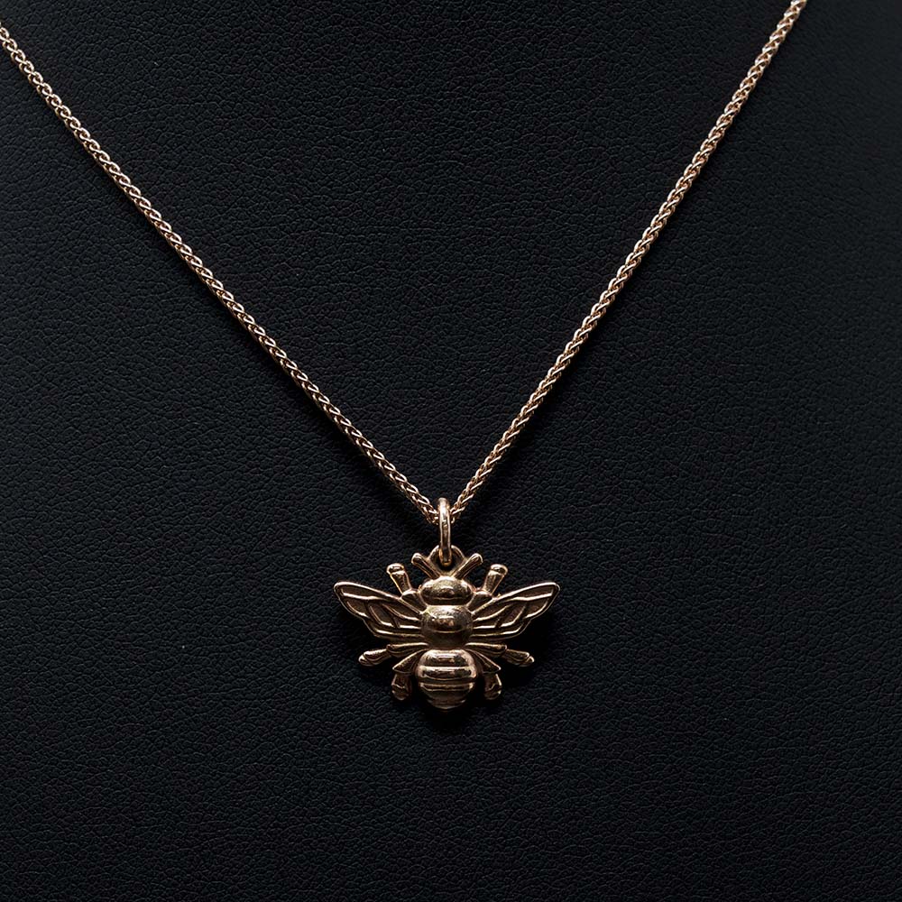 rose gold manchester bee necklace, beehive collection, nouveau jewellers, manchester jeweller